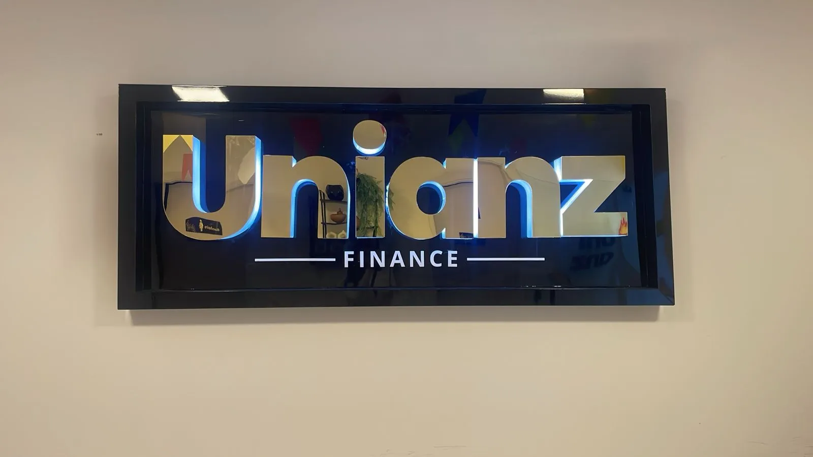Equipe Unianz Finance